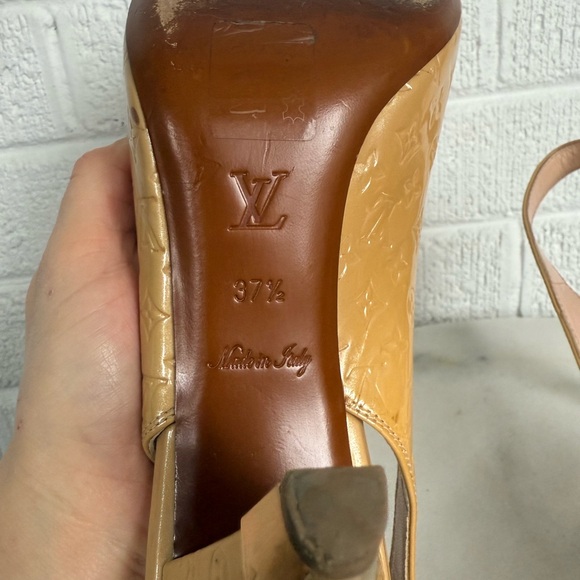 Louis Vuitton Tan Slingback Heels - Picture 12 of 16